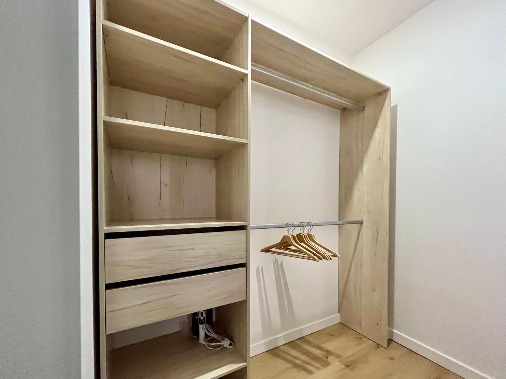Luna Apartments 耶莱尼亚古拉 外观 照片